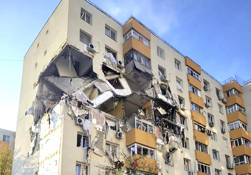Cristi Danileț: „România stă pe o bombă” / Același scenariu: conducte stradale corodate și neînlocuite de companiile de gaze. Locatarii semnalaseră dinainte miros de gaz, dar intervențiile au fost tardive