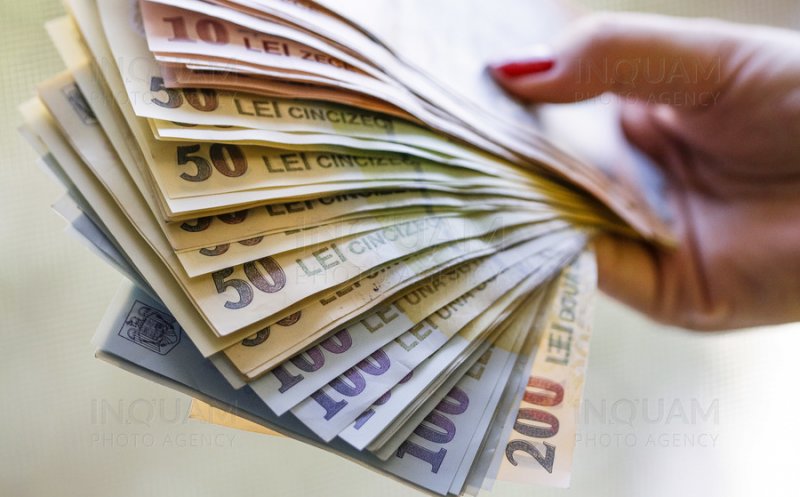 Deficitul bugetului consolidat a urcat la 5,39% din PIB după primele nouă luni