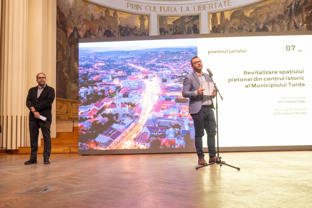 Parcul Feroviarilor, APEL PUBLIC: Palatul Telefoanelor din Cluj, sediul central BT sau revitalizarea centrului Turda , premiate la BATRA 2025