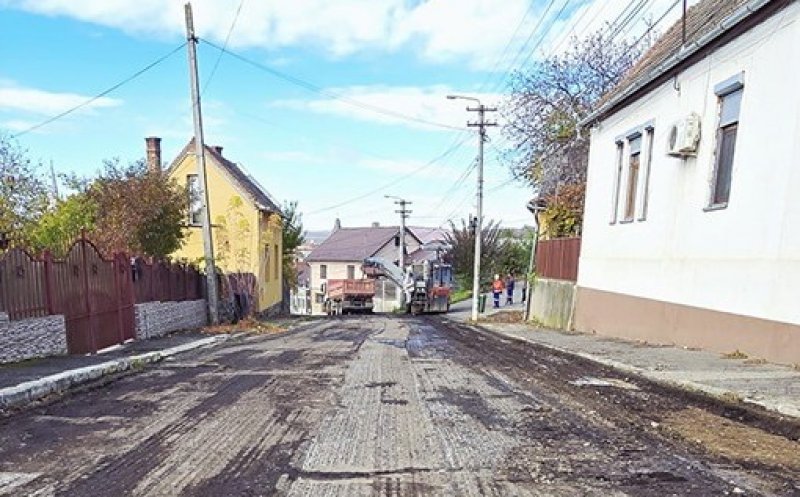 Lucrări de reparații pe mai multe străzi din Turda. Circulație restricționată