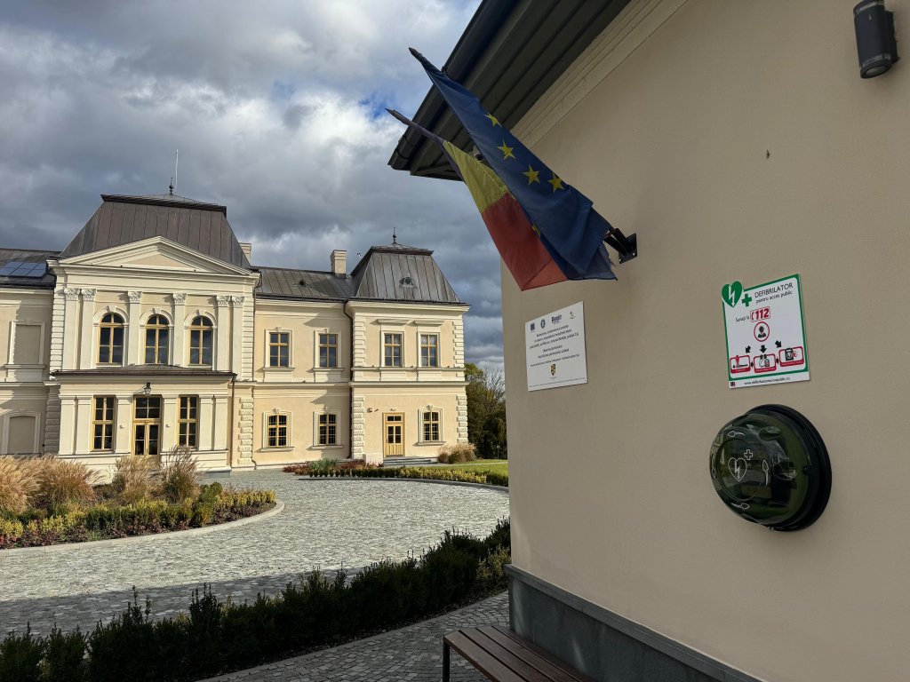 O șansă în plus la viață! Noi defibrilatoare externe amplasate în Cluj-Napoca și Răscruci
