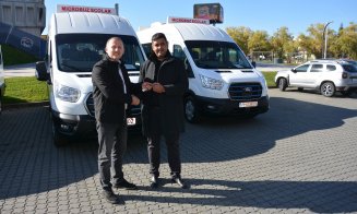 Primarii clujeni și-au preluat microbuzele electrice pentru transportul elevilor