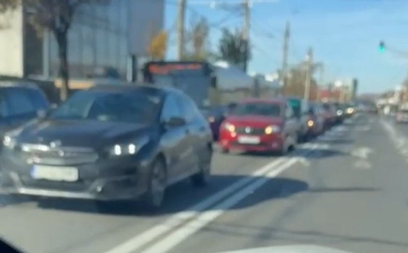 Trafic paralizat la ieșirea din Cluj, de Luminație: coloană de kilometri spre Aeroport, blocaj total pe Centură și în Apahida