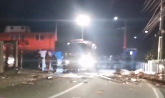 Explozia de la Dej, surpinsă de camerele de supraveghere. "Am auzit o bubuitură. Am niște mașini parcate în fața casei, am crezut că au explodat"