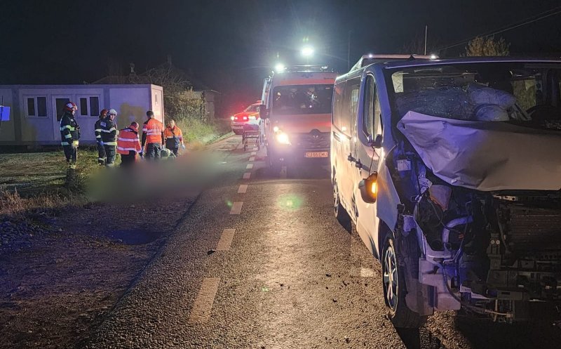 Accident MORTAL în Cluj: Un bărbat a fost lovit în plin de o dubă în Mera/ Trafic blocat