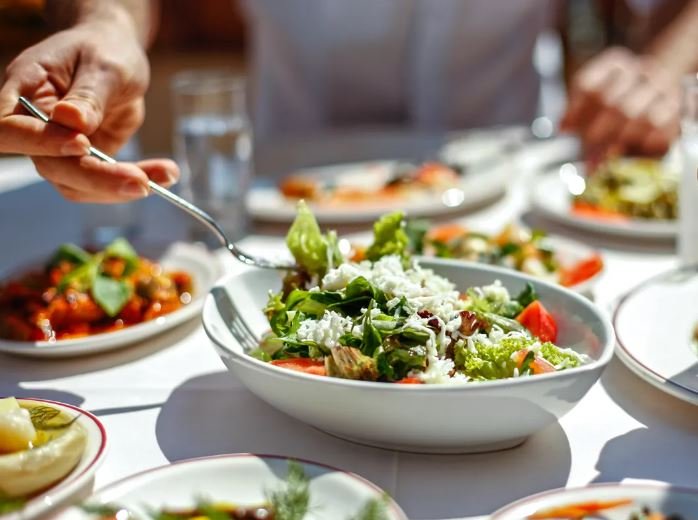 O afecțiune genetică rară poate face ca alimentele sănătoase să fie periculoase. Poate duce la comă sau chiar la deces