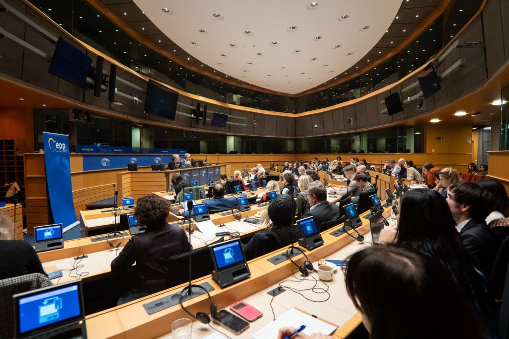 Premieră europeană: Culture Next, rețeaua orașelor cofondată de Centrul Cultural Clujean, a organizat primul Summit de Politici Culturale la Parlamentul European