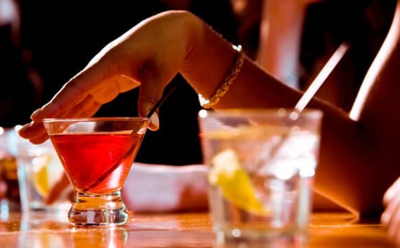 Spune "Angel Shot" și fii în siguranță! Clujul introduce codul secret din baruri