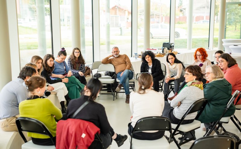 STUDIU CLUJ. Artist în România. Salarii de 3.000 de lei pe lună, după chiar și 60 de ore de muncă