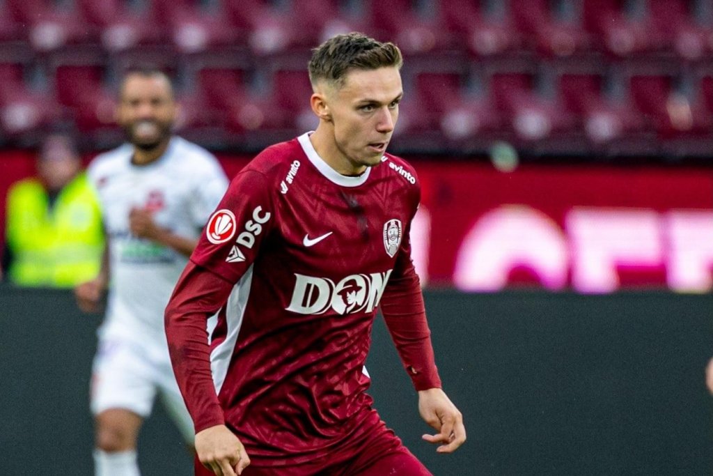 Daniel Pancu speră să rezolve "problema Louis Munteanu". Ce își dorește antrenorul de la atacant