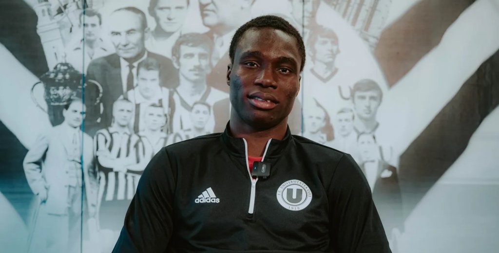 "U" și-a găsit golgheter în Nigeria. Taiwo îl are ca model pe Victor Osimhen și vera „rupă plasele” în Superliga