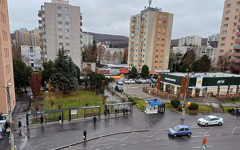 Prețuri record la locuințe în Cluj sau doar strategii imobiliare? / Clujean: ”La orice chirie peste 500 euro, nu mai sună nimeni + apartament abia vândut cu 1.500 euro/mp”