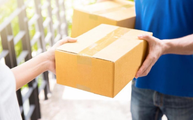 Noi reguli pentru comenzile online din afara UE: Coletele sub 150 de euro vor fi taxate. Impact direct pe Shein și Temu