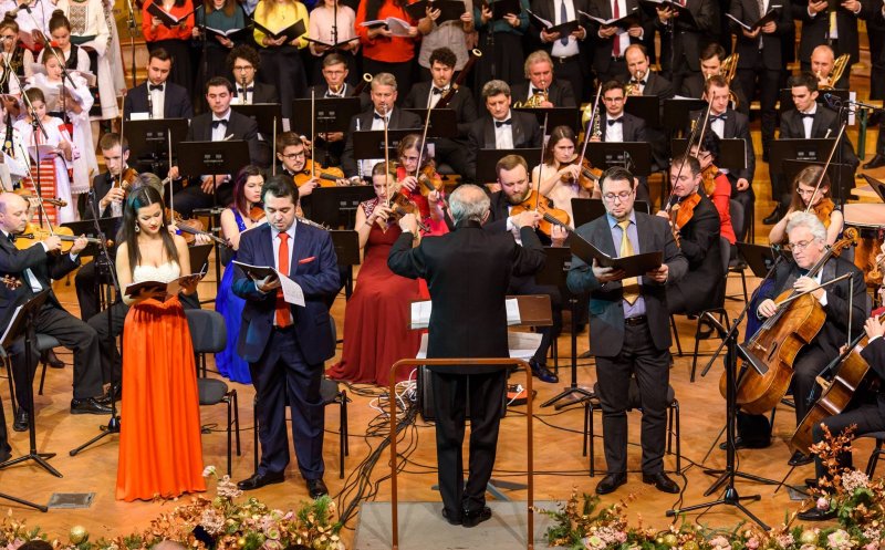 Concert caritabil de colinde românești în noua Sală Héritage a Academiei Naționale de Muzică „Gheorghe Dima” din Cluj-Napoca