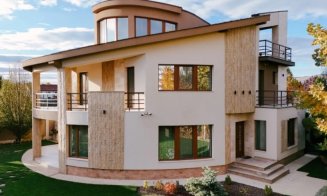 Piața imobiliară din Cluj: Imagini cu vila de lux scoasă la vânzare cu 1,4 milioane euro. „E situată într-o zonă exclusivistă de reședințe premium”