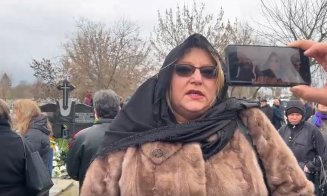 Șoșoacă s-a folosit de înmormântarea doctoriței Flavia Groșan pentru a relua teoriile conspiraționiste din pandemie