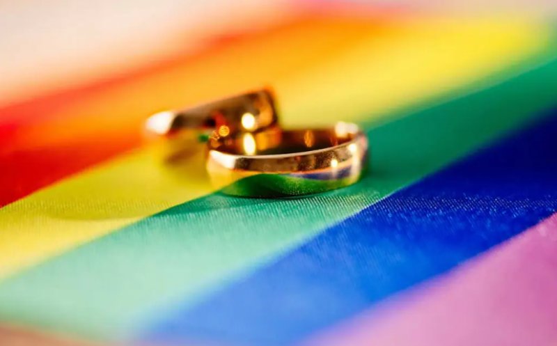 Decizie istorică: CJUE obligă statele UE să recunoască căsătoriile gay din alte țări membre