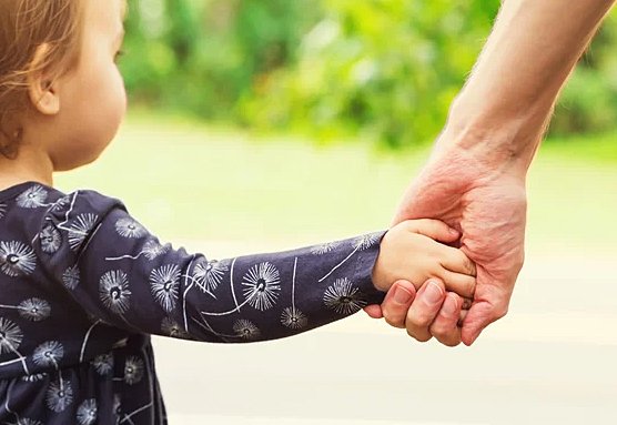 Dosar penal pentru purtare abuzivă la o creșă din Cluj / “Trebuie să-i smucim puțin, că altfel nu se potolesc”