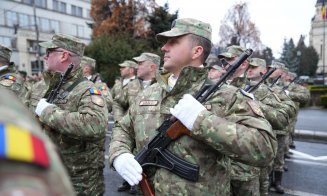 Clujul se pregătește de 1 Decembrie: Sute de militari, la ultimele repetiții din centrul orașului. Programul de Ziua Națională a României