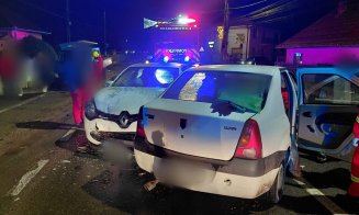 ACCIDENT în Apahida. Un bărbat, extras din mașină și transportat la spital