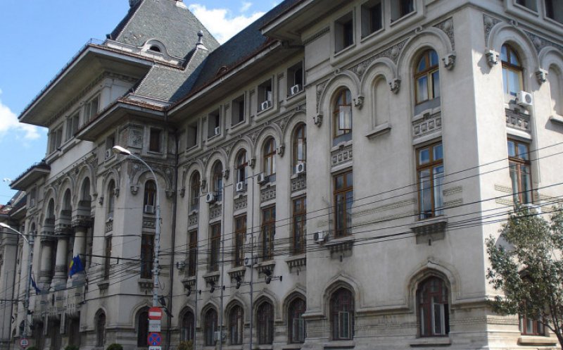 Cel mai nou sondaj pentru primăria Capitalei. Luptă pe muchie de cuțit între primii doi candidați