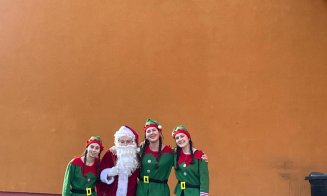 O zi pe care copiii din Vultureni nu o vor uita prea curând: Moș Niculae le-a citit scrisorile și a venit cu cadouri