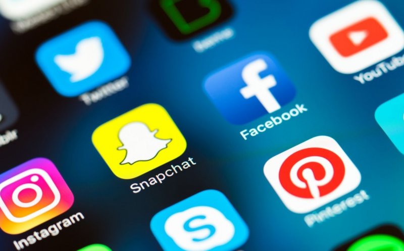 Interdicţia fără precedent la nivel mondial a intrat în vigoare în Australia. Ce rețele de socializare sunt interzise tinerilor