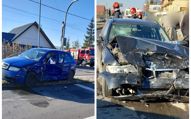 Coliziune între două mașini pe un drum din Cluj. Un bărbat a fost consultat de medici