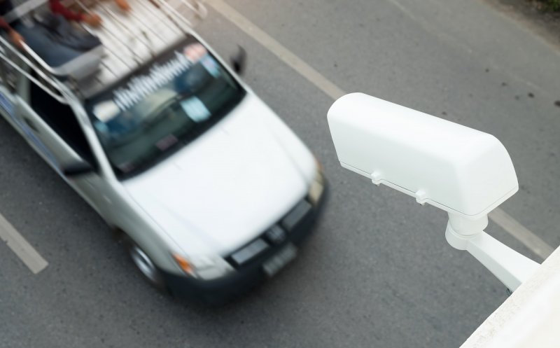 Atenție, șoferi! Vin radarele fixe pe drumurile din Cluj. Unde vor fi amplasate mai exact