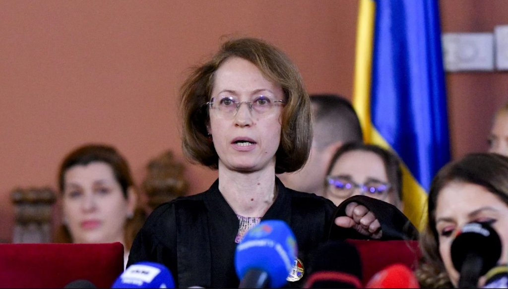 Primul mesaj al judecătoarei care a înfruntat conducerea Curții de Apel București: „Am foarte multe mesaje și apeluri. Mulțumesc tuturor"