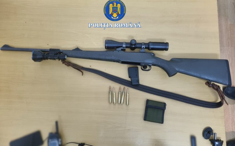Captură de noapte în Cluj. Un bărbat a fost prins cu o armă de vânătoare și muniție în mașină