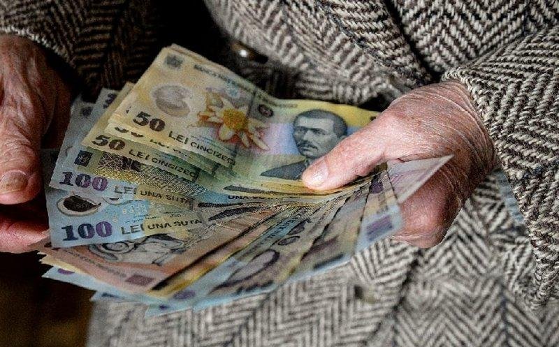 Câți pensionari are România și cât este pensia medie
