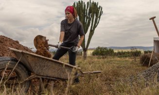 Românii MORȚI în Tenerife, EROI de meserie ai familiei Habitat pentru Umanitate