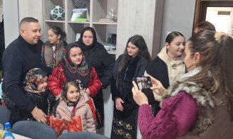 Bunătăți de la producătorii locali, la Târgul de Crăciun din Frata. Colide și cadouri