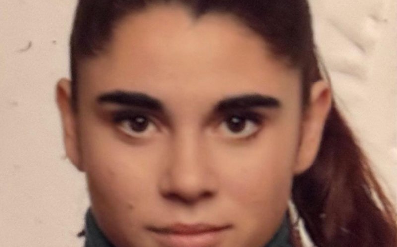 Adolescentă de 15 ani din Cluj-Napoca, dată dispărută. Sunaţi la 112 dacă o vedeți!