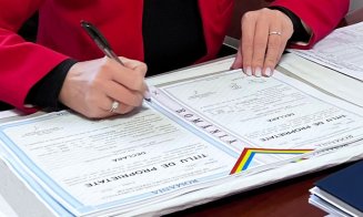 La Prefectura Cluj s-a lucrat în Ajunul Crăciunului! Câte titluri de proprietate a semnat prefectul județului