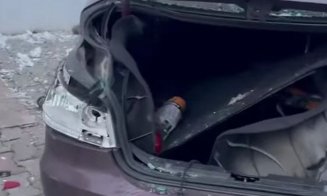 Un bombardier a intrat la colindat BMW-ul într-o casă. A scăpat cu viață și a încercat să convingă gazdele să nu sune la poliție