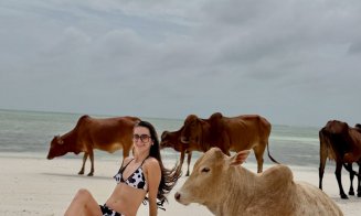 Georgiana Lobonț, poze sexy... cu vacile. Pe o plajă din Zanzibar