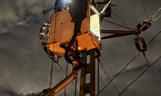 Eroii din noapte care reaprind lumina! Lupta contra cronometru a echipelor DEER din Munții Apuseni în întuneric, frig și zăpadă