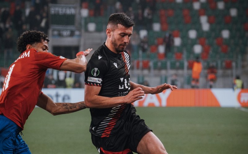 Sosesc întăririle la CFR Cluj. Un fundaș central e așteptat în Gruia