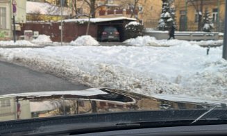 Unde poți sesiza zăpada neridicată în Cluj-Napoca. Primăria: ''Intervențiile sunt în derulare''