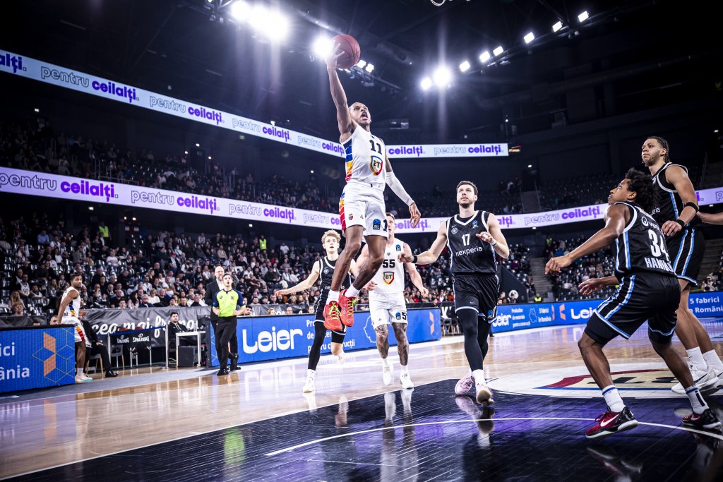 Misiune îndeplinită. U-BT învinge din nou ultima clasată din grupă și obțiune un succes important în EuroCup