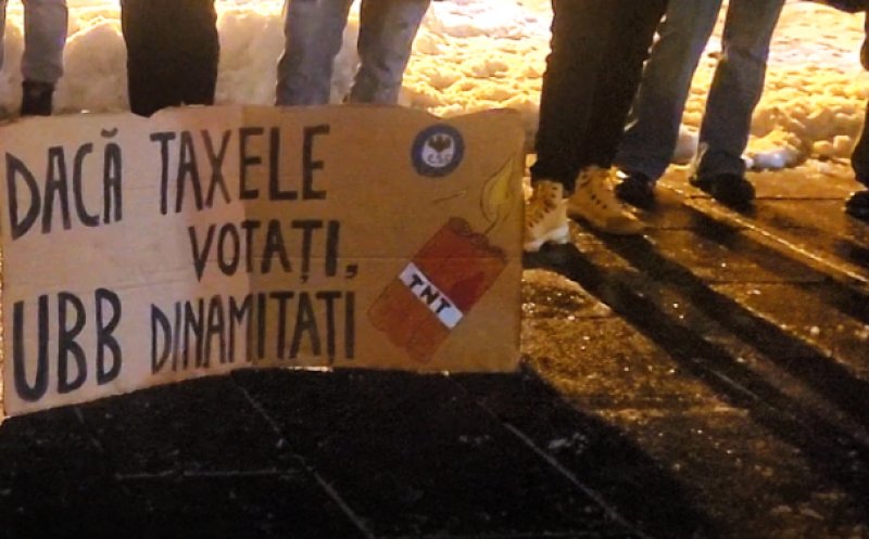 "OK, cresc taxele… dar din ce trăiesc studenții?" - OSUBB se opune noilor majorări anunțate la UBB