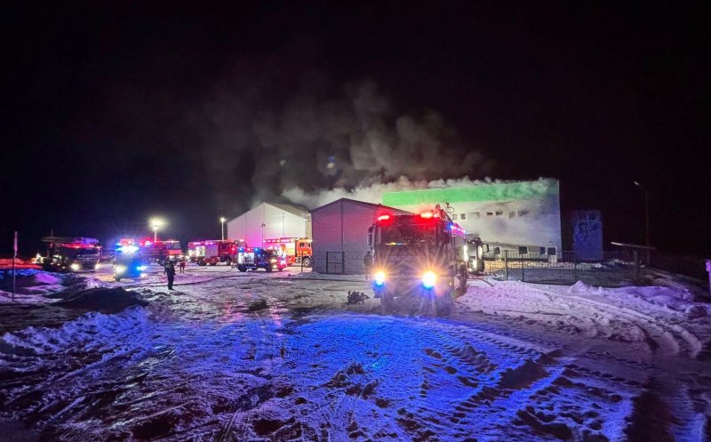 Weekend de groază pentru pompierii clujeni: Incendii violente și intervenții ca-n filme