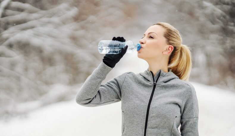De ce e important să te hidratezi bine și iarna