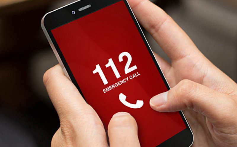 EXPLOZIE pe strada Bucegi, în Mănăștur. Martorii spun că ar fi și o victimă