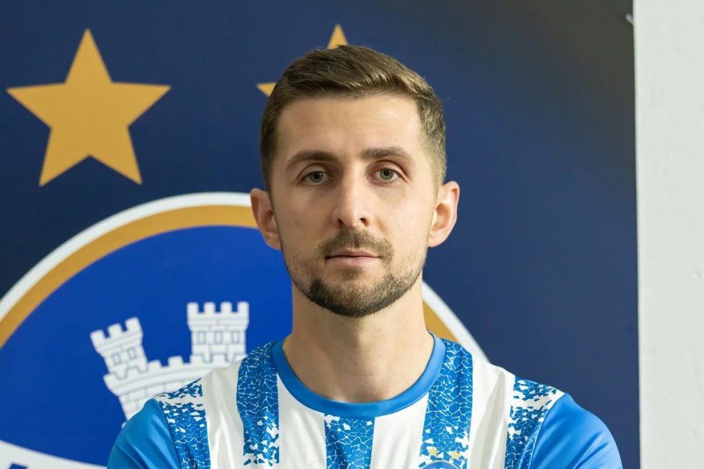 CFR Cluj a renunțat la încă un jucător. Fotbalistul a ajuns la ultima clasată