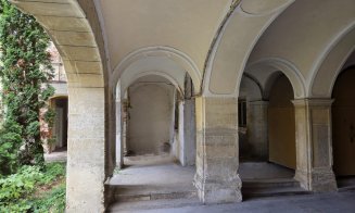 Cât te costă să locuiești în Palatul Teleki, clădire monument istoric în inima Clujului