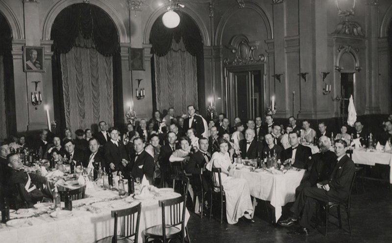 Nuntă la Hotel Continental