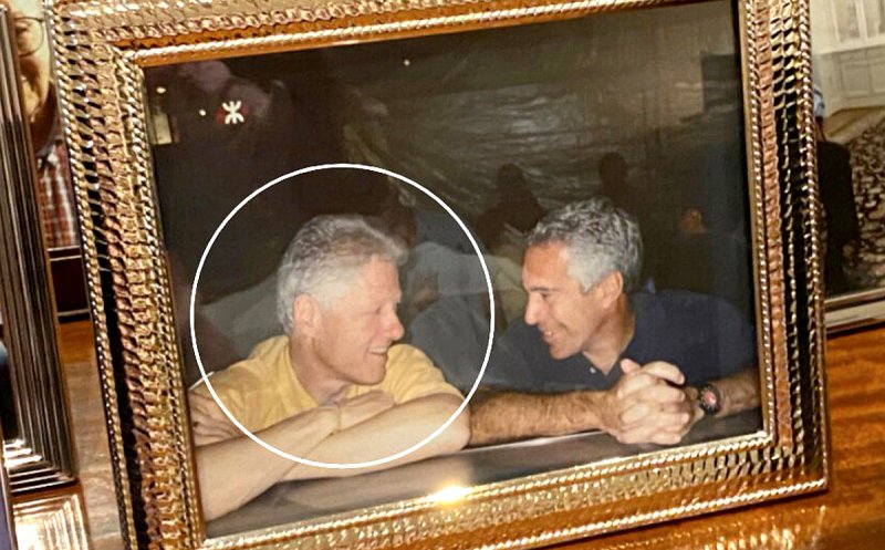 Bill și Hillary Clinton vizați de Congres după publicarea dosarelor traficantului sexual Jeffrey Epstein